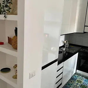 central-modern-apartment-rome.it-romehotels.com/